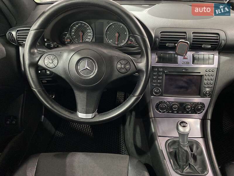 Купе Mercedes-Benz CLC-Class 2009 в Белой Церкви