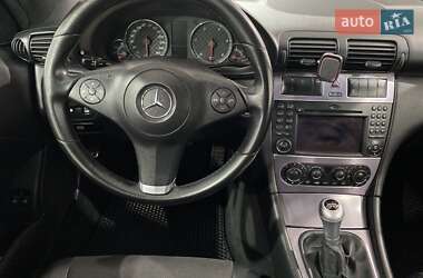Купе Mercedes-Benz CLC-Class 2009 в 