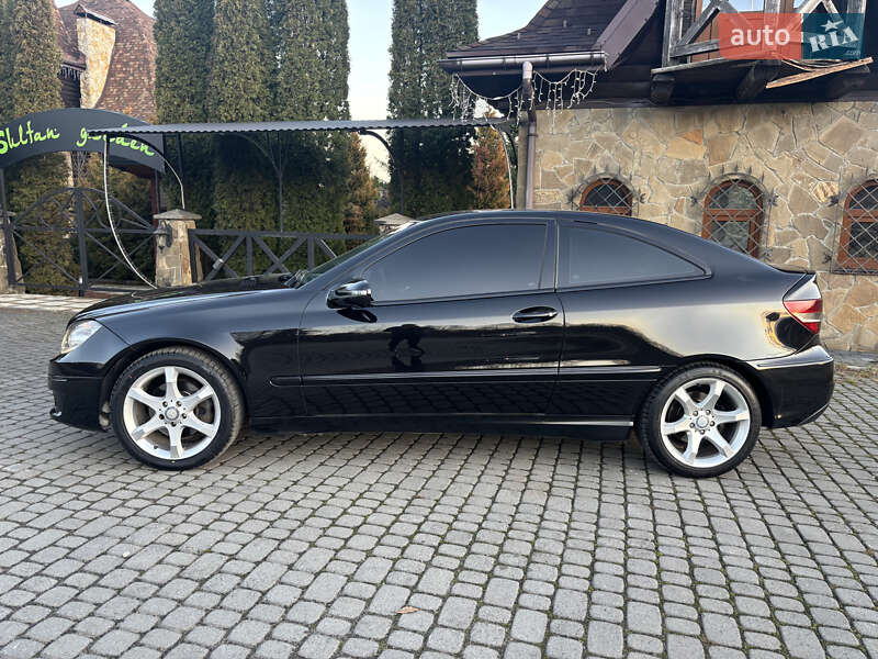 Купе Mercedes-Benz CLC-Class 2009 в Дрогобыче