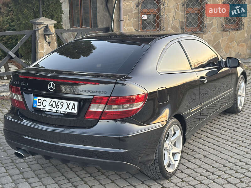 Купе Mercedes-Benz CLC-Class 2009 в Дрогобыче