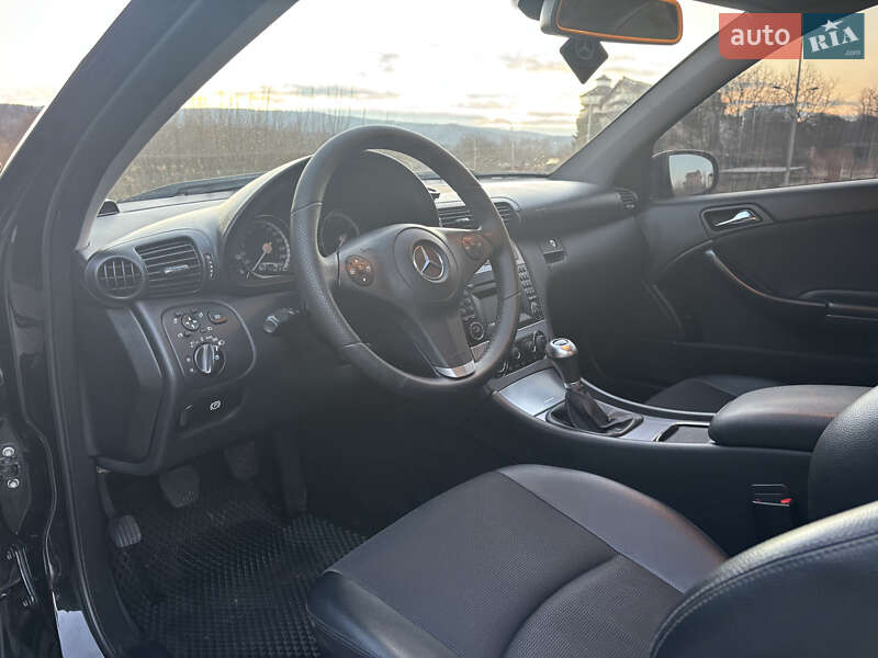 Купе Mercedes-Benz CLC-Class 2009 в Дрогобыче