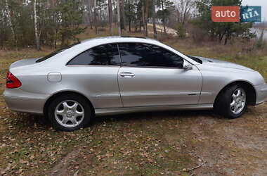 Купе Mercedes-Benz CLK-Class 2002 в 