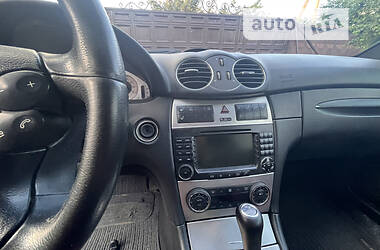 Купе Mercedes-Benz CLK-Class 2006 в 
