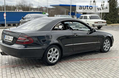 Купе Mercedes-Benz CLK-Class 2002 в 