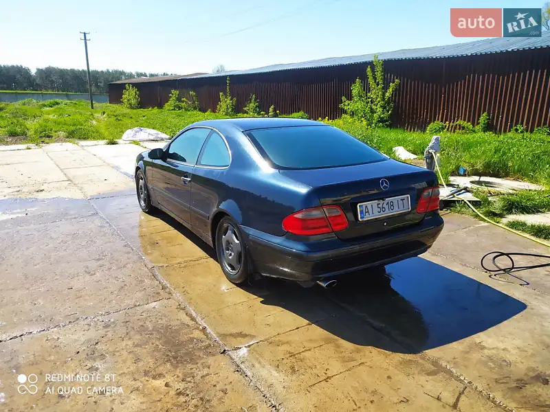 Mercedes-Benz CLK-Class