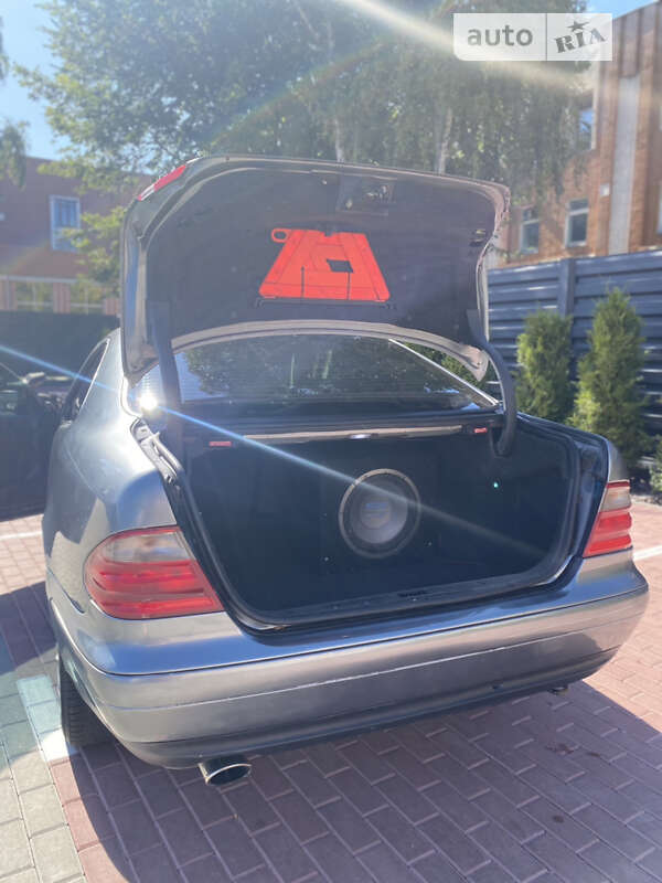 Купе Mercedes-Benz CLK-Class 1998 в Черкасах