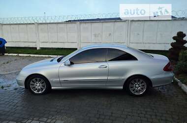 Купе Mercedes-Benz CLK-Class 2002 в Кременце