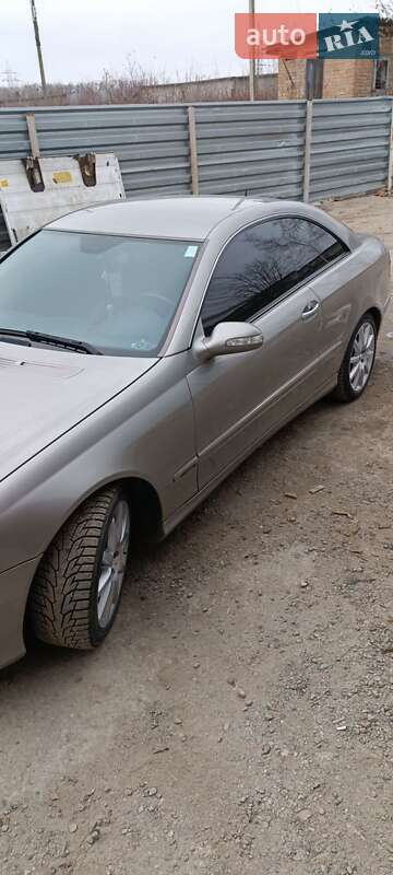 Купе Mercedes-Benz CLK-Class 2004 в Виннице