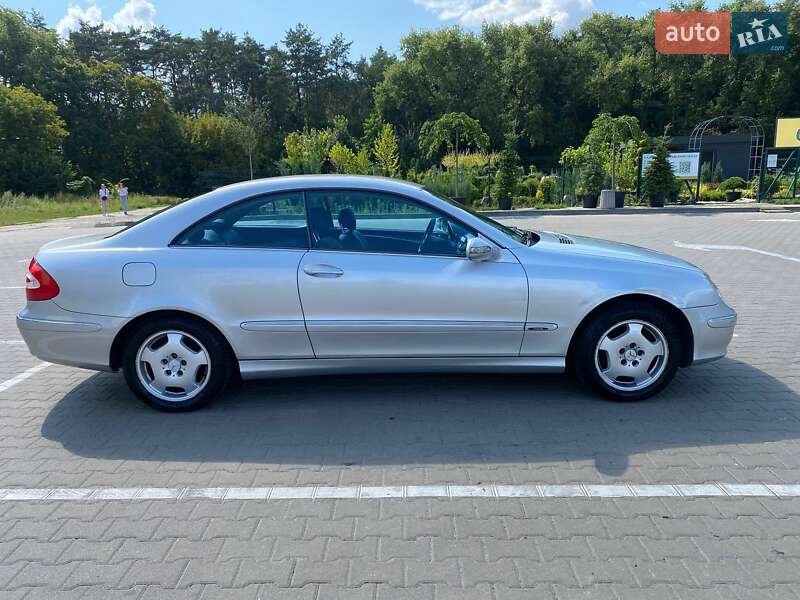 Купе Mercedes-Benz CLK-Class 2004 в Києві