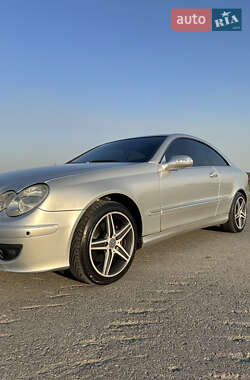 Купе Mercedes-Benz CLK-Class 2004 в Изюме