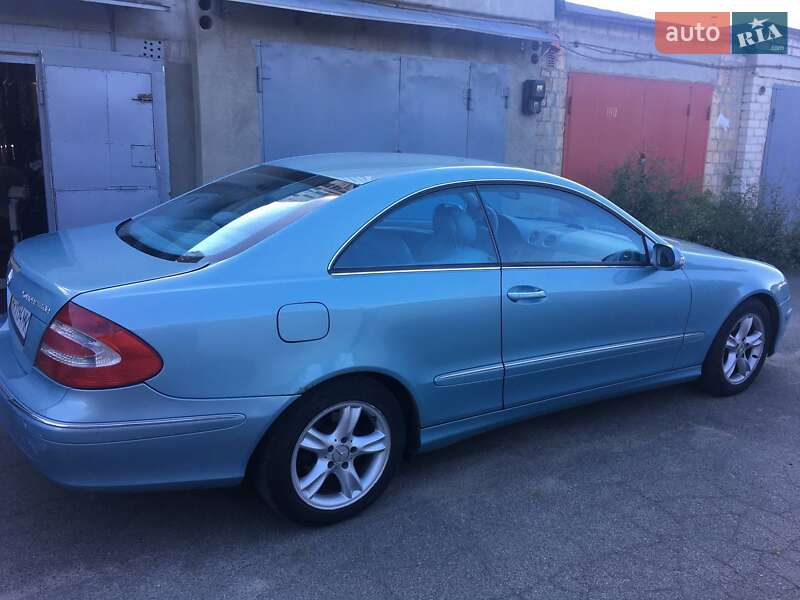 Купе Mercedes-Benz CLK-Class 2004 в Києві