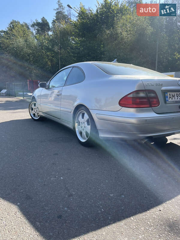 Купе Mercedes-Benz CLK-Class 1999 в Києві