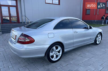 Купе Mercedes-Benz CLK-Class 2004 в Рівному