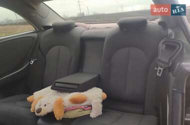 Купе Mercedes-Benz CLK-Class 2004 в 