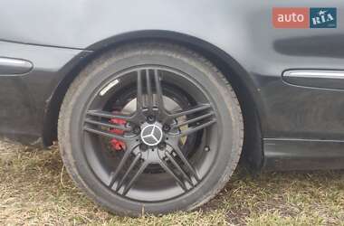 Купе Mercedes-Benz CLK-Class 2004 в 
