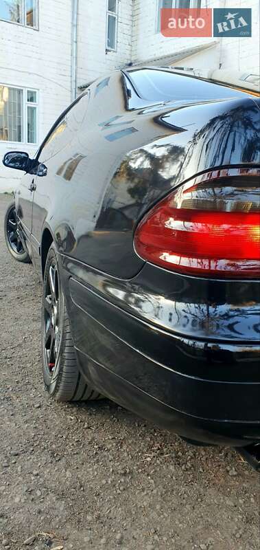 Купе Mercedes-Benz CLK-Class 1997 в Черновцах