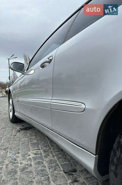 Купе Mercedes-Benz CLK-Class 2002 в 