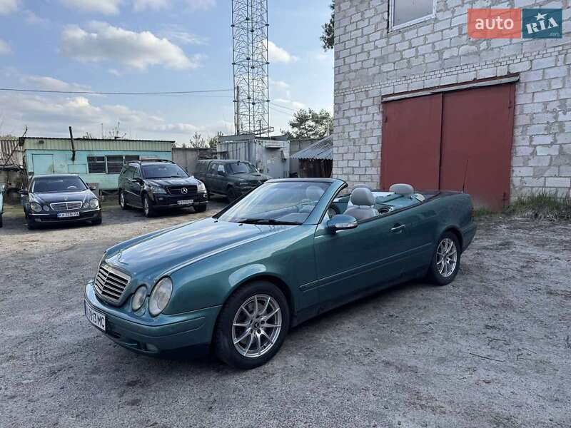 Кабриолет Mercedes-Benz CLK-Class 1998 в Киеве