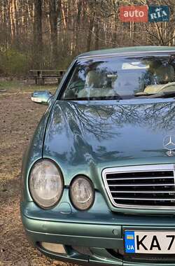 Кабриолет Mercedes-Benz CLK-Class 1998 в 