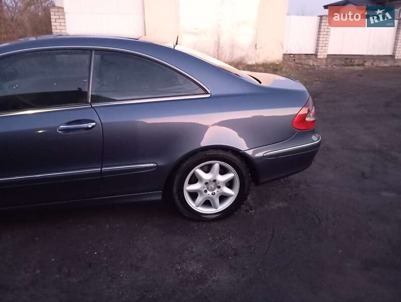 Купе Mercedes-Benz CLK-Class 2003 в Полонному