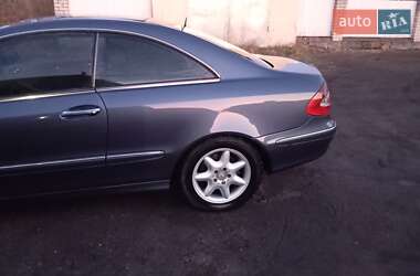 Купе Mercedes-Benz CLK-Class 2003 в 