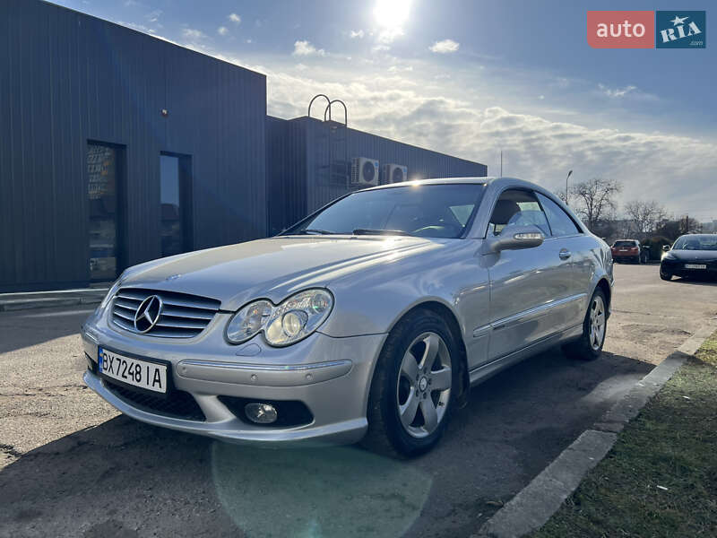 Mercedes-Benz CLK-Class 2002