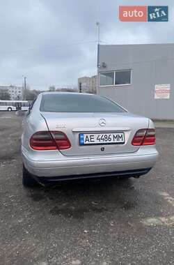 Купе Mercedes-Benz CLK-Class 1998 в 