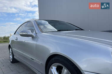 Купе Mercedes-Benz CLK-Class 2004 в 