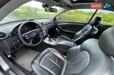 Купе Mercedes-Benz CLK-Class 2004 в 