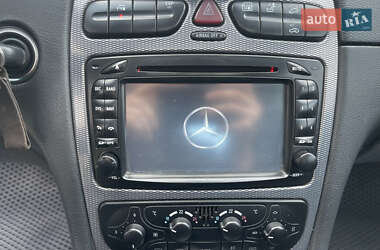 Купе Mercedes-Benz CLK-Class 2004 в 