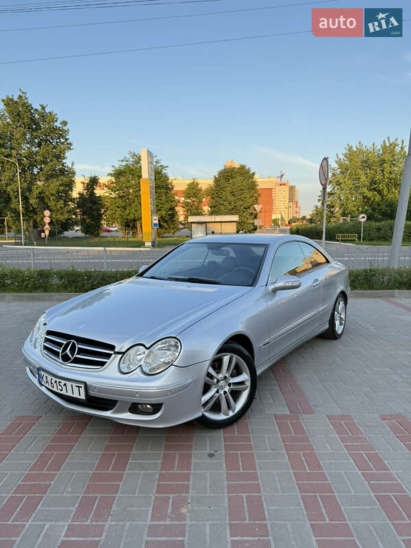 Купе Mercedes-Benz CLK-Class 2007 в 