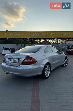 Купе Mercedes-Benz CLK-Class 2007 в 