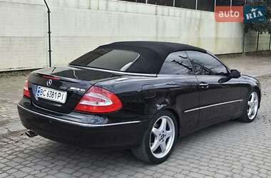 Кабриолет Mercedes-Benz CLK-Class 2003 в 