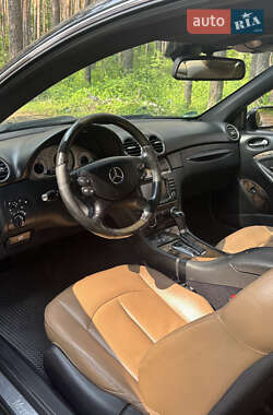 Купе Mercedes-Benz CLK-Class 2006 в 