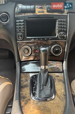 Купе Mercedes-Benz CLK-Class 2006 в 