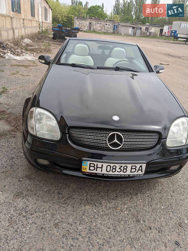 Кабриолет Mercedes-Benz CLK-Class 2001 в Одессе