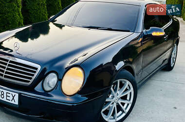 Купе Mercedes-Benz CLK-Class 2001 в 