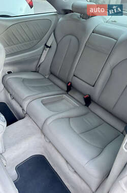 Купе Mercedes-Benz CLK-Class 2002 в 