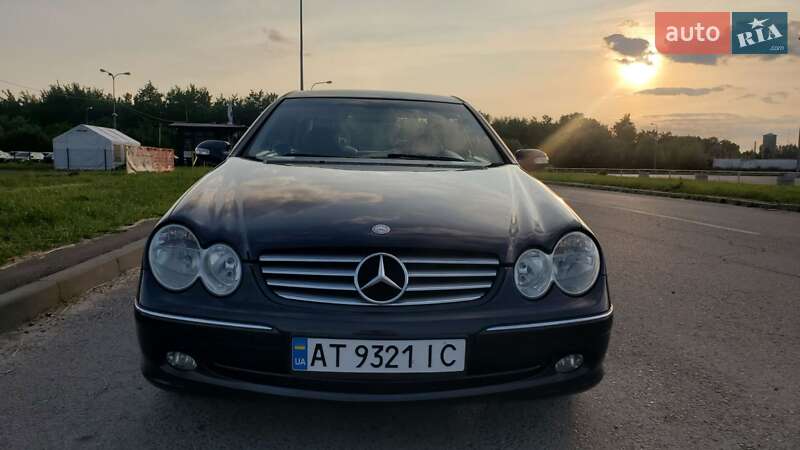 Купе Mercedes-Benz CLK-Class 2003 в 