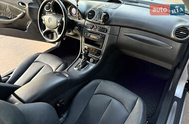 Купе Mercedes-Benz CLK-Class 2004 в 