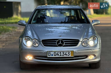 Купе Mercedes-Benz CLK-Class 2004 в 