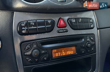 Купе Mercedes-Benz CLK-Class 2004 в 