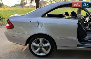 Купе Mercedes-Benz CLK-Class 2004 в 