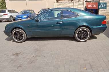 Купе Mercedes-Benz CLK-Class 1997 в 