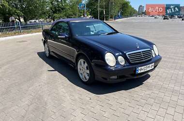 Кабриолет Mercedes-Benz CLK-Class 2000 в 