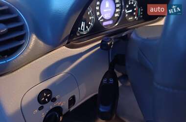 Купе Mercedes-Benz CLK-Class 2003 в 