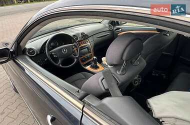 Купе Mercedes-Benz CLK-Class 2005 в 
