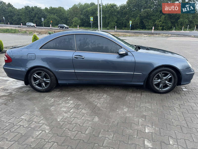 Купе Mercedes-Benz CLK-Class 2004 в Львове