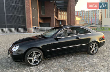 Купе Mercedes-Benz CLK-Class 2003 в 