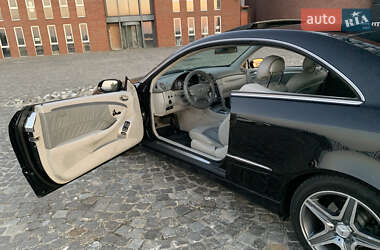 Купе Mercedes-Benz CLK-Class 2003 в 